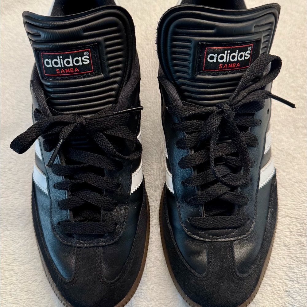 Adidas Samba Black and White Woman’s Sneakers